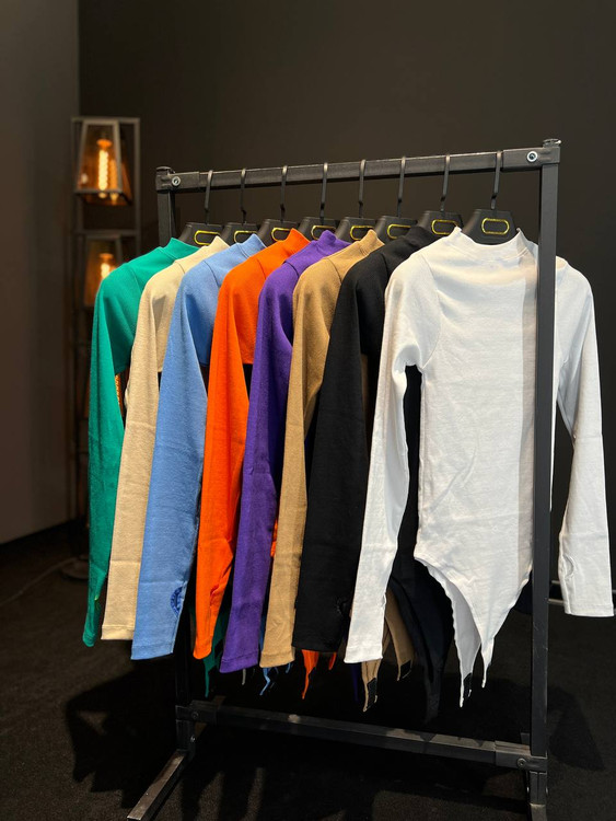 بادی پنبه کبریتی یقه ۳ سانتی آستین فینگر دار شستی فری ۳۸ تا ۴۴ تن شیک