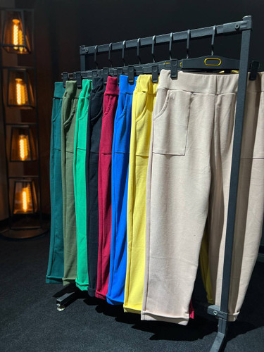 شلوار مام فیت پنبه کبریتی خار خورده درجه یک برند هیوا فری ۳۸ تا ۴۴ تن شیک