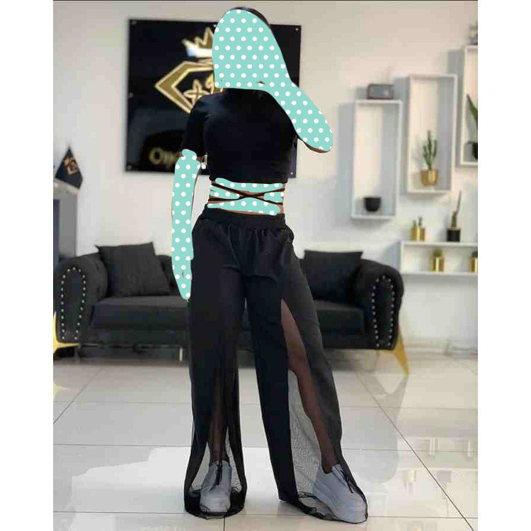 ست کراپ نیمتنه پنبه فانریپ و شلوار مازراتی و تور فری سایز ۳۶ تا ۴۲ تن شیک