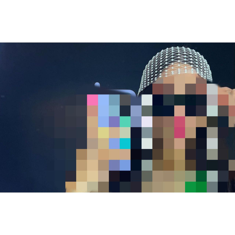 کلاه توری نگیندار اسکارف توری نگین کاری باندا مش نگینی دورگ توری نگینی تن شیک