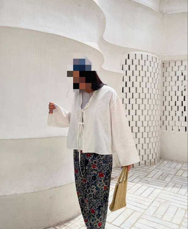 شومیز مانتو کوتاه جلو بند دار پاپیونی فری سایز ۳۸ تا ۴۴ تن شیک