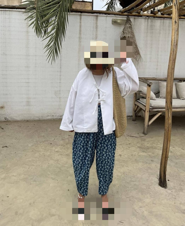 شومیز مانتو کوتاه جلو بند دار پاپیونی فری سایز ۳۸ تا ۴۴ تن شیک