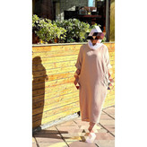 کد 220070 مانتو پیراهن بلند ساحلی کفتان یقه کوبایی قد ۱۳۰ جنس مافیس خنک مناسب فصل دور سینه ۱۳۴ تن شیک