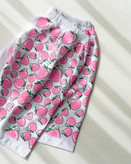 ست تیشرت شلوارک توت فرنگی پنبه درجه یک چاپی فری سایز ۳۶ تا ۵۵ تن شیک