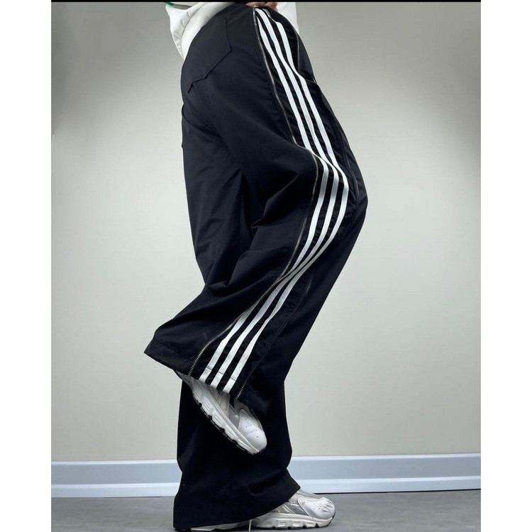 شلوار بگ دمپا گشاد ۳ خط آدیداس بغل زیپ مازراتی فری سایز ۳۶ تا ۴۲ تن شیک