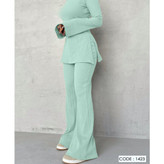 1423 ست بلوز تیشرت و شلوار یقه اسکی فانریپ کبریتی فری سایز ۳۸ تا ۴۲ تن شیک