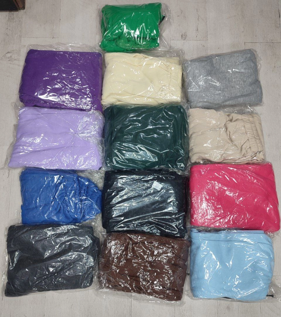 51101 ست هودی سویشرتی زیپدار و شلوار جاگر دورس داخل کرک گرم و‌ عالی فری ۳۶ تا ۴۴ تن شیک