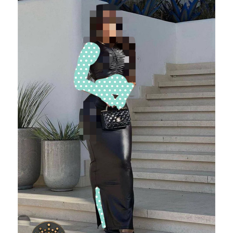 20226 نیمتنه کراپ و دامن چاکدار مجلسی غواصی چرمی فری سایز ۳۶ تا ۴۲ تن شیک