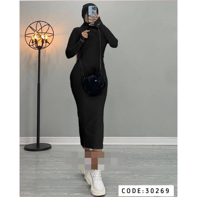 30269 پیراهن ماکسی یقه اسکی گلدوزی کشبافت کبریتی قد 135 فری سایز36 تا 42 تن شیک