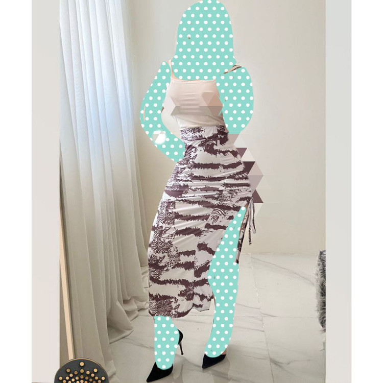 20231 تاپ و دامن چاپ دیجیتال فلامنت عالی فری سایز ۳۶ تا ۴۲ تن شیک