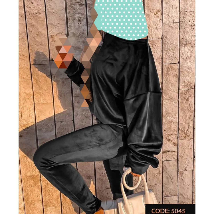 5045 تیشرت یقه رومی و شلوار مخمل کره ای فری سایز ۳۶ تا ۴۴ تن شیک