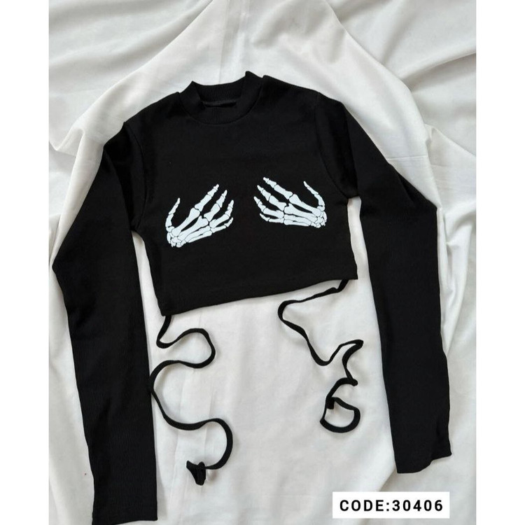 30406 کراپ نیمتنه مشکی آستین دار فینگری شصتی کبریتی فری سایز ۳۶ تا ۴۲ تن شیک