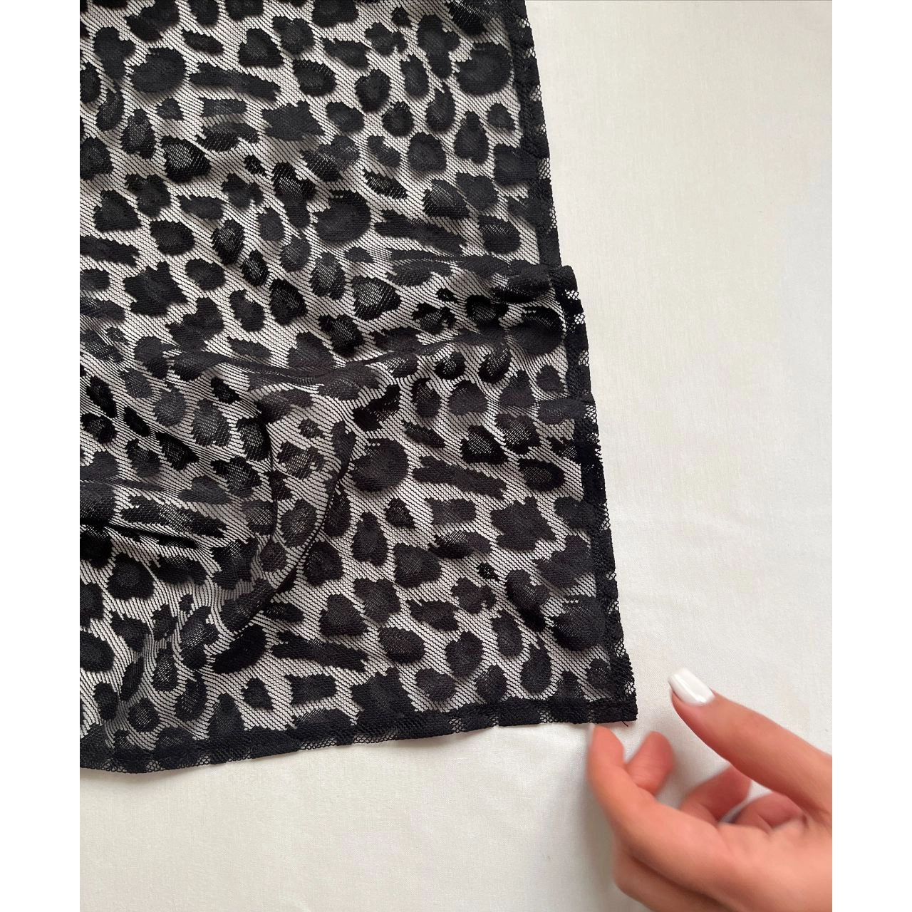 TOP مینی اسکارف پلنگی دورگان قواره ۷۰ در ۷۰ تن شیک